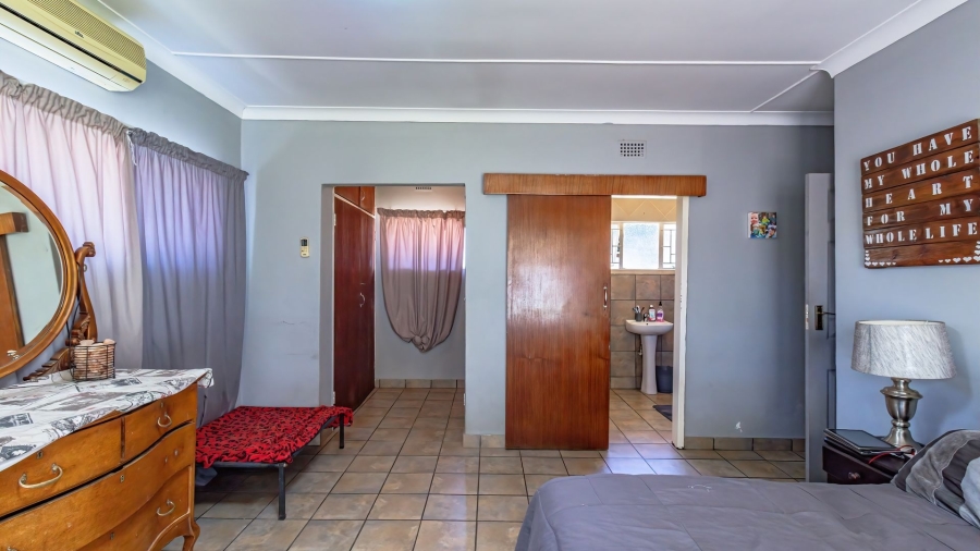 4 Bedroom Property for Sale in Bodorp North West